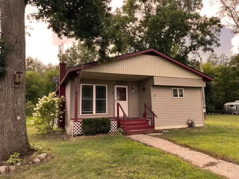 3310 Dumont Lk, Allegan, MI 49010