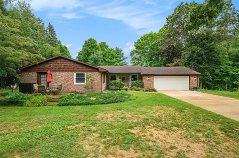 9704 N 16th, Plainwell, MI 49080