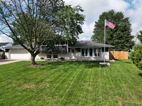 9049 Victor, Jenison, MI 49428