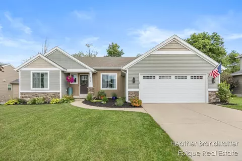 5703 Scotsglen #23, Caledonia, MI 49316
