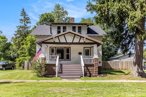 16 Maple, Bangor, MI 49013