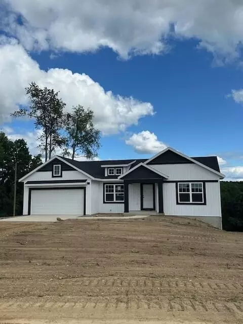 2165 Pursuit, Hopkins, MI 49328
