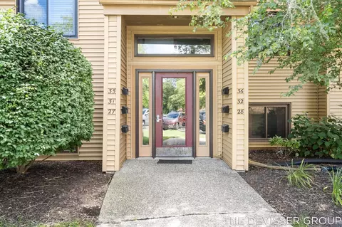 300 Farington #31, Holland, MI 49423
