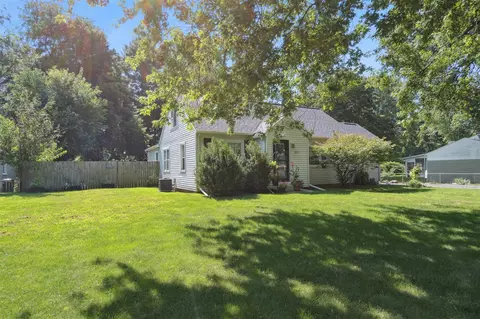 2527 Ashton, Jackson, MI 49203 photo 5