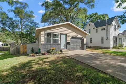 137 E 20th, Holland, MI 49423