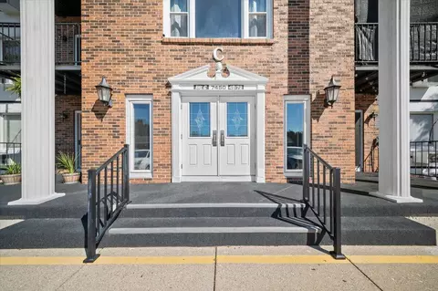 7450 Boulder Blf #61, Jenison, MI 49428