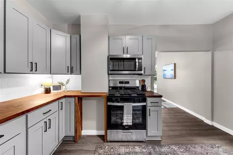 Kitchen - 739 Root, Belding, MI 48809 photo 4 of 5