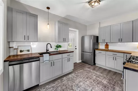 Kitchen - 739 Root, Belding, MI 48809 photo 3 of 5