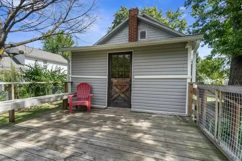 Exterior - 124 Broad, Brooklyn, MI 49230 photo 7 of 14