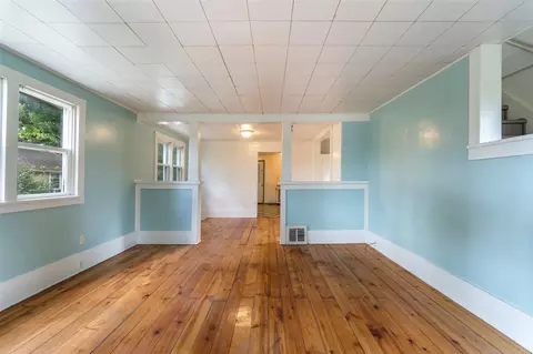 Living - 124 Broad, Brooklyn, MI 49230 photo 1 of 6