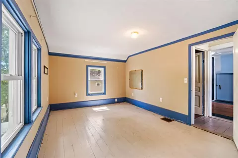 Bedroom - 124 Broad, Brooklyn, MI 49230 photo 2 of 6