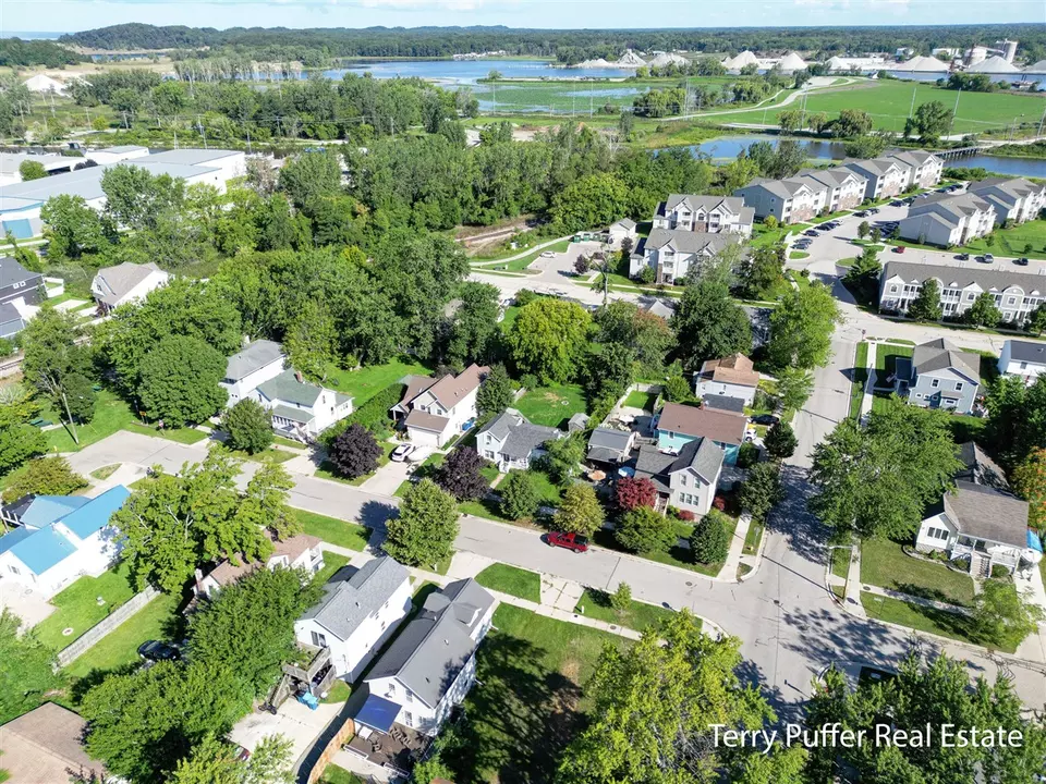  519 N 5th, Grand Haven, MI 49417 photo 9
