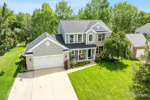 2234 Beatrice, Grand Rapids, MI 49505