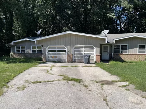 3921 3923 Reinhardt, Saint Joseph, MI 49085