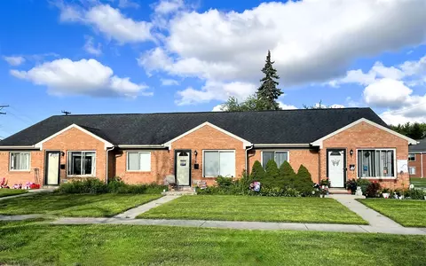 3300 Gloria, Wayne, MI 48184