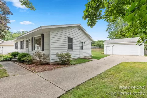 5949 Brookridge, Kentwood, MI 49508