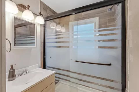 2533 Thomas, Flint, MI 48504 photo 25