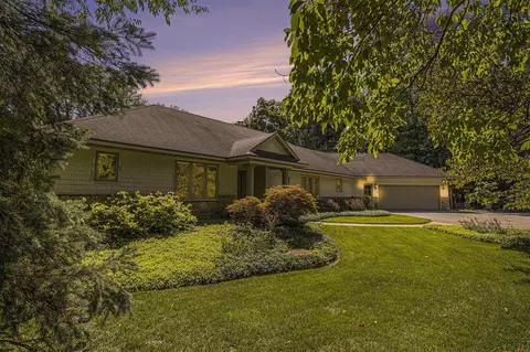 7384 Thorncrest, Ada, MI 49301