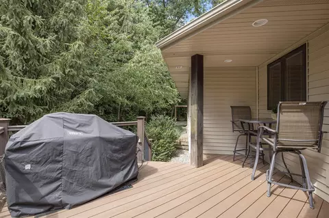 Exterior - 7384 Thorncrest, Ada, MI 49301 photo 9 of 15