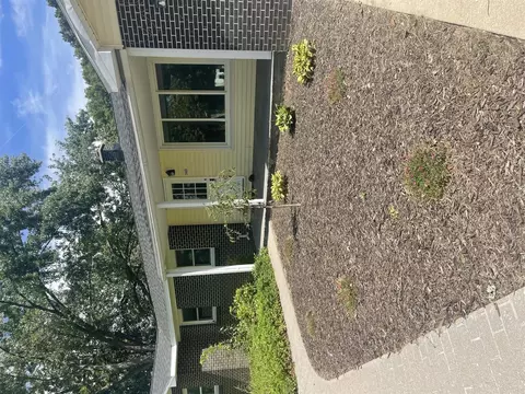 3405 13th, Wayland, MI 49348