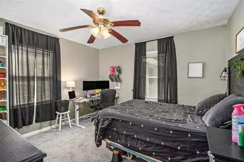 1050 Bronson, Plainwell, MI 49080 photo 12