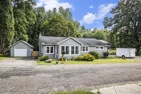 1033 Orchard, Marshall, MI 49068