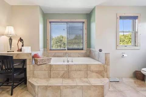 Bath - 64327 Dailey, Cassopolis, MI 49031 photo 2 of 3