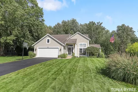 1868 Suntree, Zeeland, MI 49464