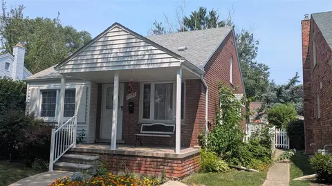 13532 Mercier, Southgate, MI 48195