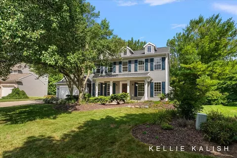 509 Hartfield, Ada, MI 49301
