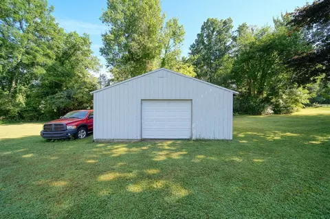 1820 N Sutton, Jackson, MI 49202 photo 5