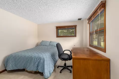Bedroom - 11162 Harpham, Eagle, MI 48822 photo 4 of 4
