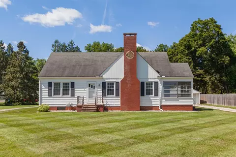 2612 Bent Oak, Adrian, MI 49221