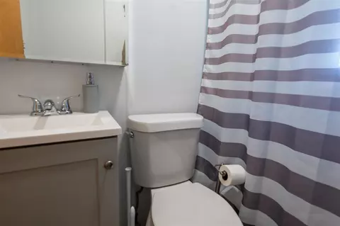 Bath - 23134 40th, Barryton, MI 49305 photo 1 of 1