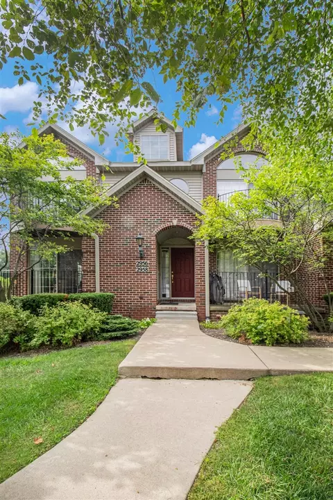 2956 Signature, Ann Arbor, MI 48103