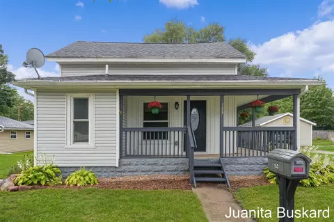 153 Maple, Sparta, MI 49345