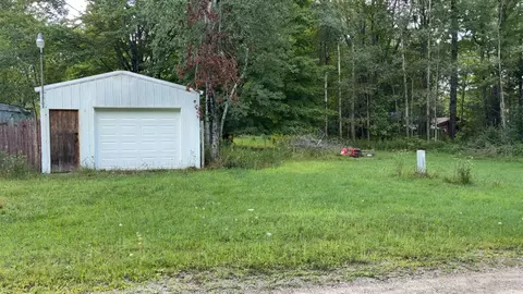 323 Arbutus, Cadillac, MI 49601