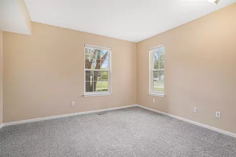 Bedroom - 352 Butler, Marshall, MI 49068 photo 4 of 5