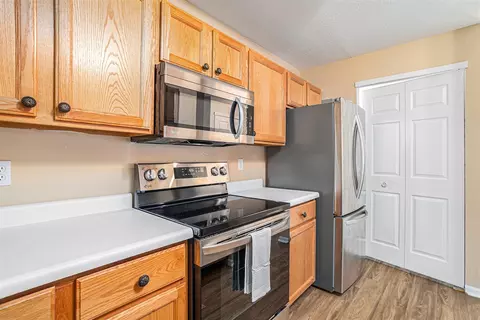 Kitchen - 352 Butler, Marshall, MI 49068 photo 3 of 3