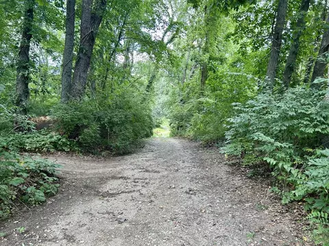 68890 Oak Street, Sturgis, MI 49091