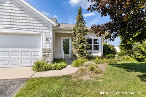 6893 Windwater, Norton Shores, MI 49444