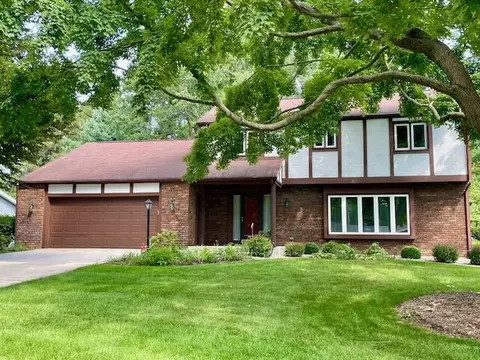 6535 Trotwood, Portage, MI 49024