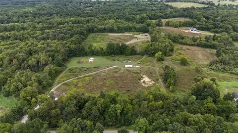 3150 Bankers, Hillsdale, MI 49242