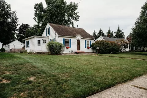 Exterior - 356 Parchmount, Parchment, MI 49004 photo 6 of 21