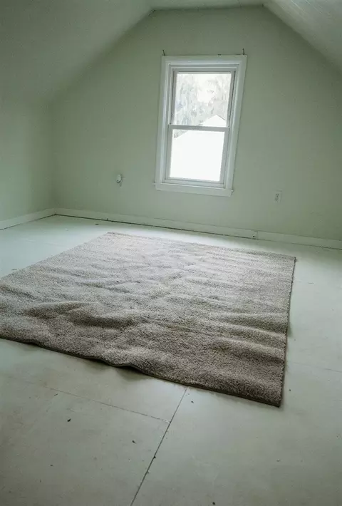 Bedroom - 356 Parchmount, Parchment, MI 49004 photo 7 of 11