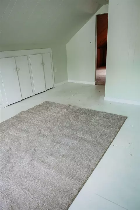Bedroom - 356 Parchmount, Parchment, MI 49004 photo 9 of 11