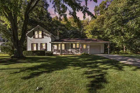 60 E Beech, Fruitport, MI 49415