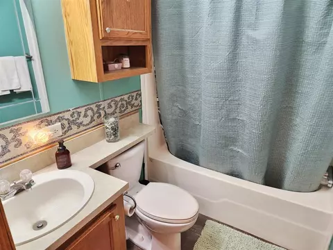 Bath - 3268 W W Rdg, White Cloud, MI 49349 photo 1 of 5