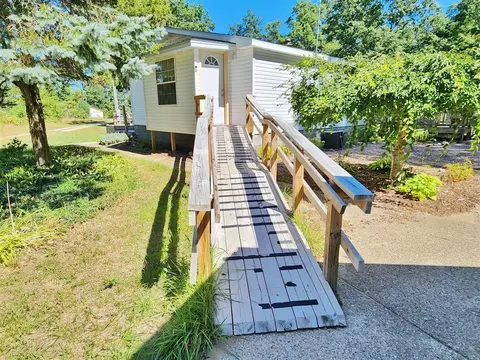 Exterior - 3268 W W Rdg, White Cloud, MI 49349 photo 11 of 18