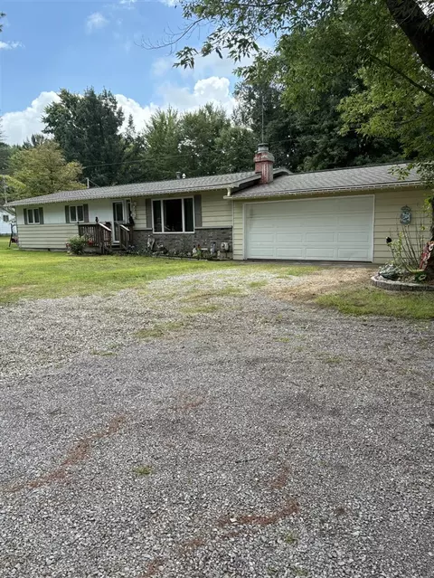 4539 W Saginaw, Vassar, MI 48768